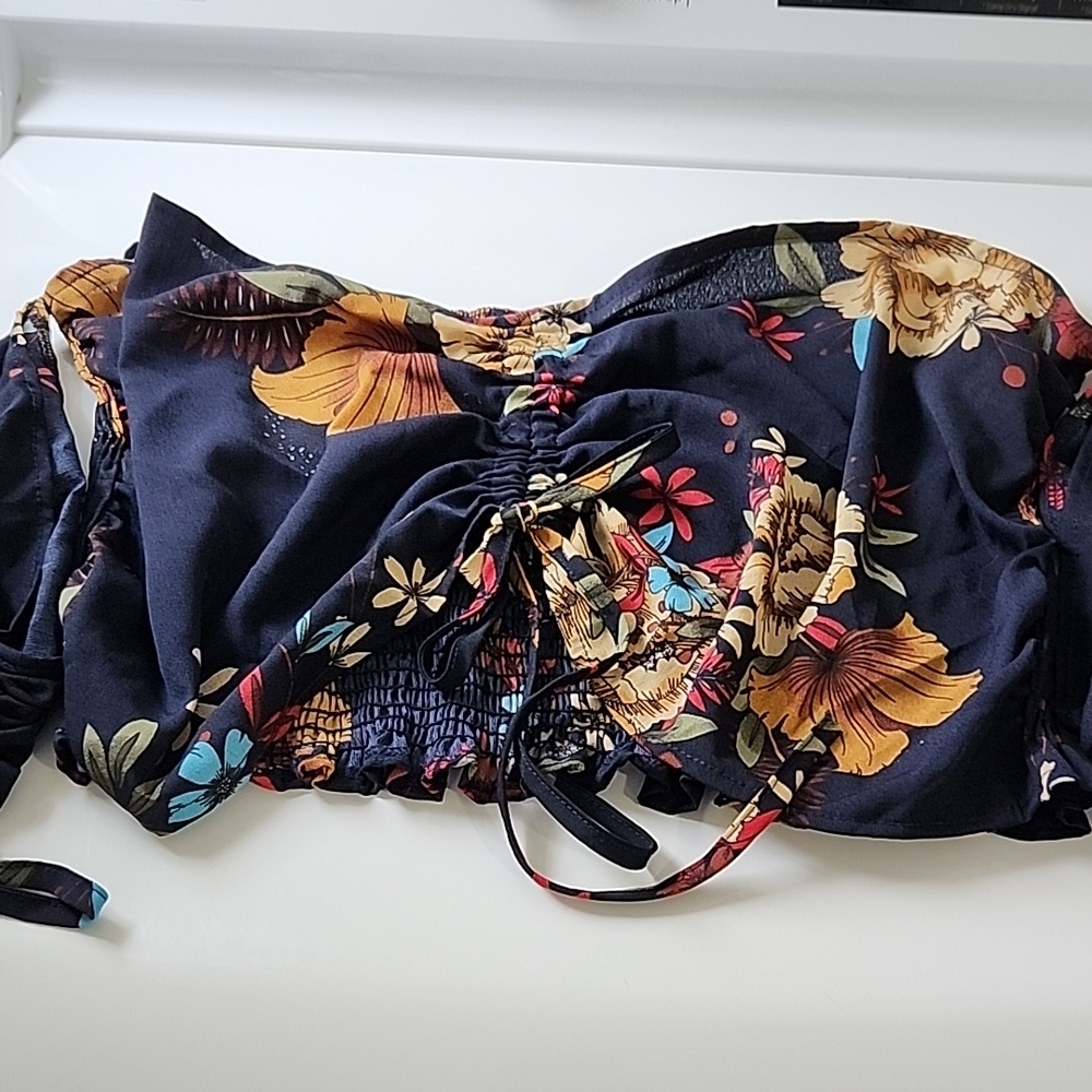 Floral Off-Shoulder top and shoemrts set